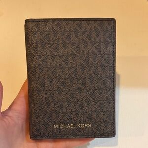 Michael Kors wallet